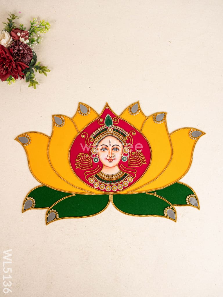 Rangoli - Lotus with Amman Face - WL5136