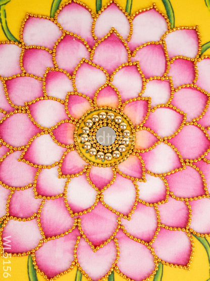 Rangoli with Set of Lotus Petals - WL5156