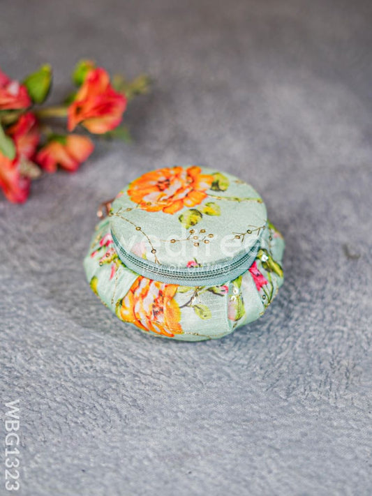 Round Floral Embroidery Bangle Holder - WBG1323