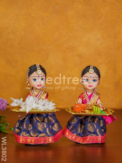 Small Welcome Dolls (Set of 2) - 7 inch - WL3802