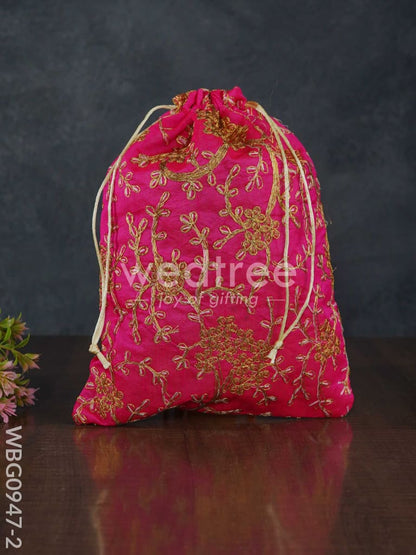 String Bag with Floral Embroidery - WBG0947
