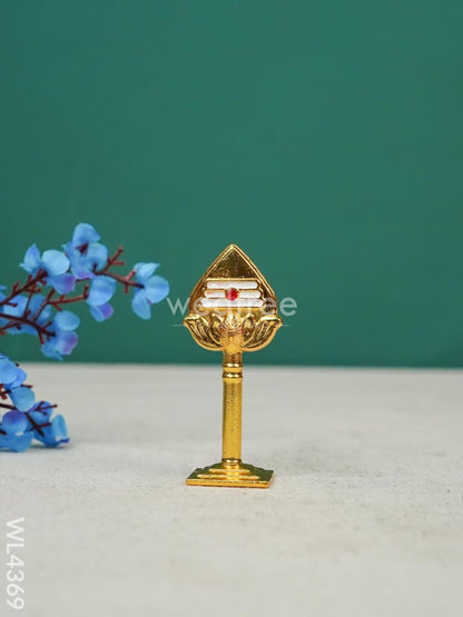 Swarna Golu 4 - Gold Oxidized Golu Padi & Zinc Alloy Murtis - WL4369