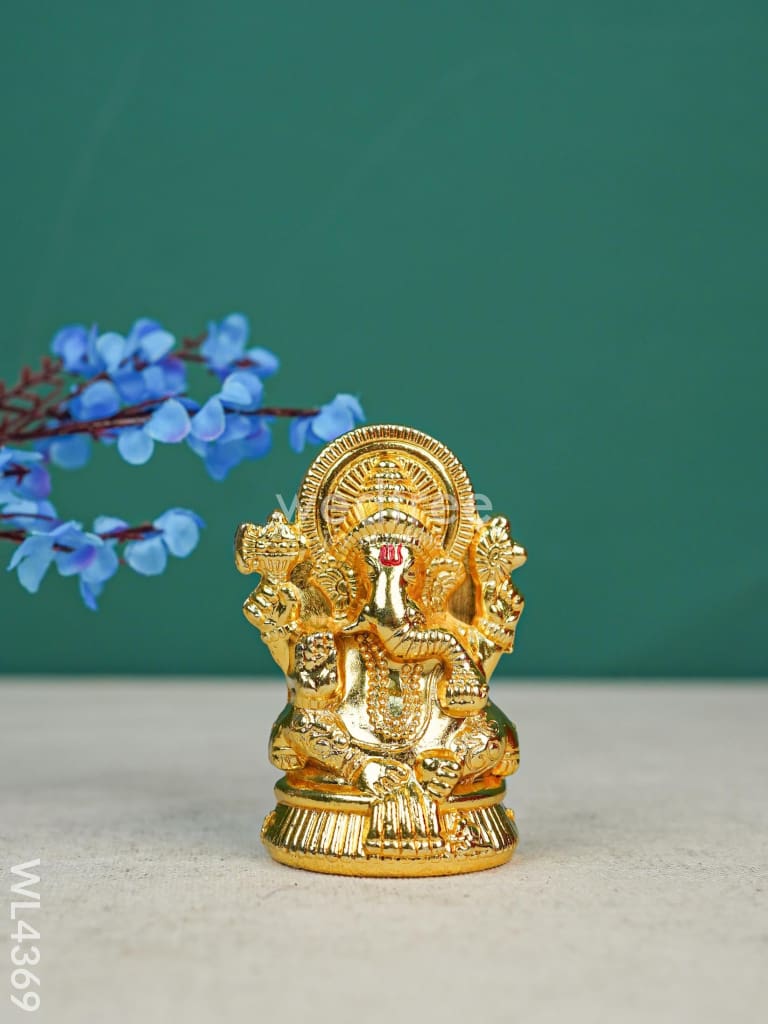 Swarna Golu 4 - Gold Oxidized Golu Padi & Zinc Alloy Murtis - WL4369