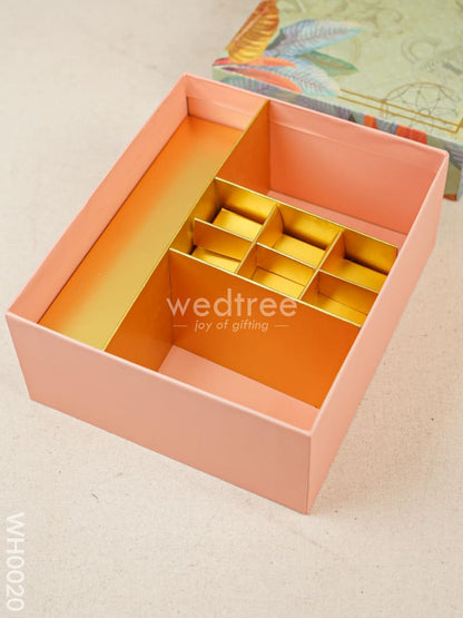 Top Bottom Box - Green Flower Print - WH0020