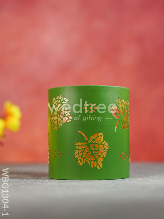 Votive with Leaf Design - WBG1304