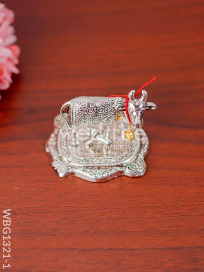 White Metal Cow - WBG1321
