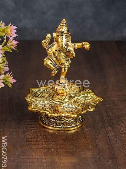 White Metal Dancing Ganesh 5 Face Diya - WBG0793