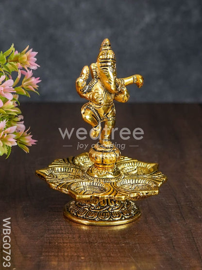 White Metal Dancing Ganesh 5 Face Diya - WBG0793