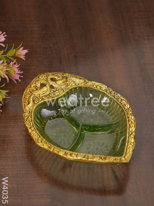 White metal peacock bowl gold finish - W4035
