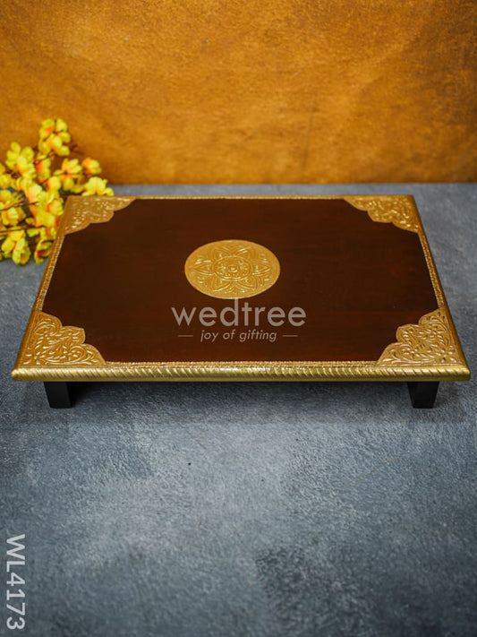 Wooden Manai with Brass Finish (20 x 15) - WL4173