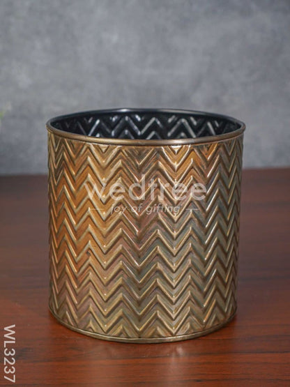 Zig Zag Design Embossed Planter with Wooden Stand - WL3237